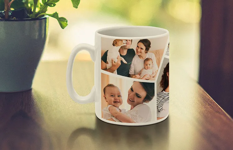 Individuell gestaltete Tasse mit einer Collage von Fotos eines Paares und ihres Babys von Printerpix