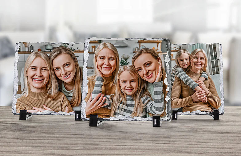 ["Stone Photo Slate","Steinplatte mit Familienfoto","Seitenansicht der Steinplatte mit Baby, Mama und Papa","zwei junge Leute auf Stein gedruckt","Personalisierter Geschenkstein mit gedrucktem Bild","","","","",""]||||||||||