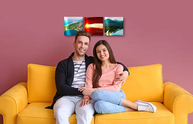 Drei Metall-Druckplatten mit Landschaftsfotos
